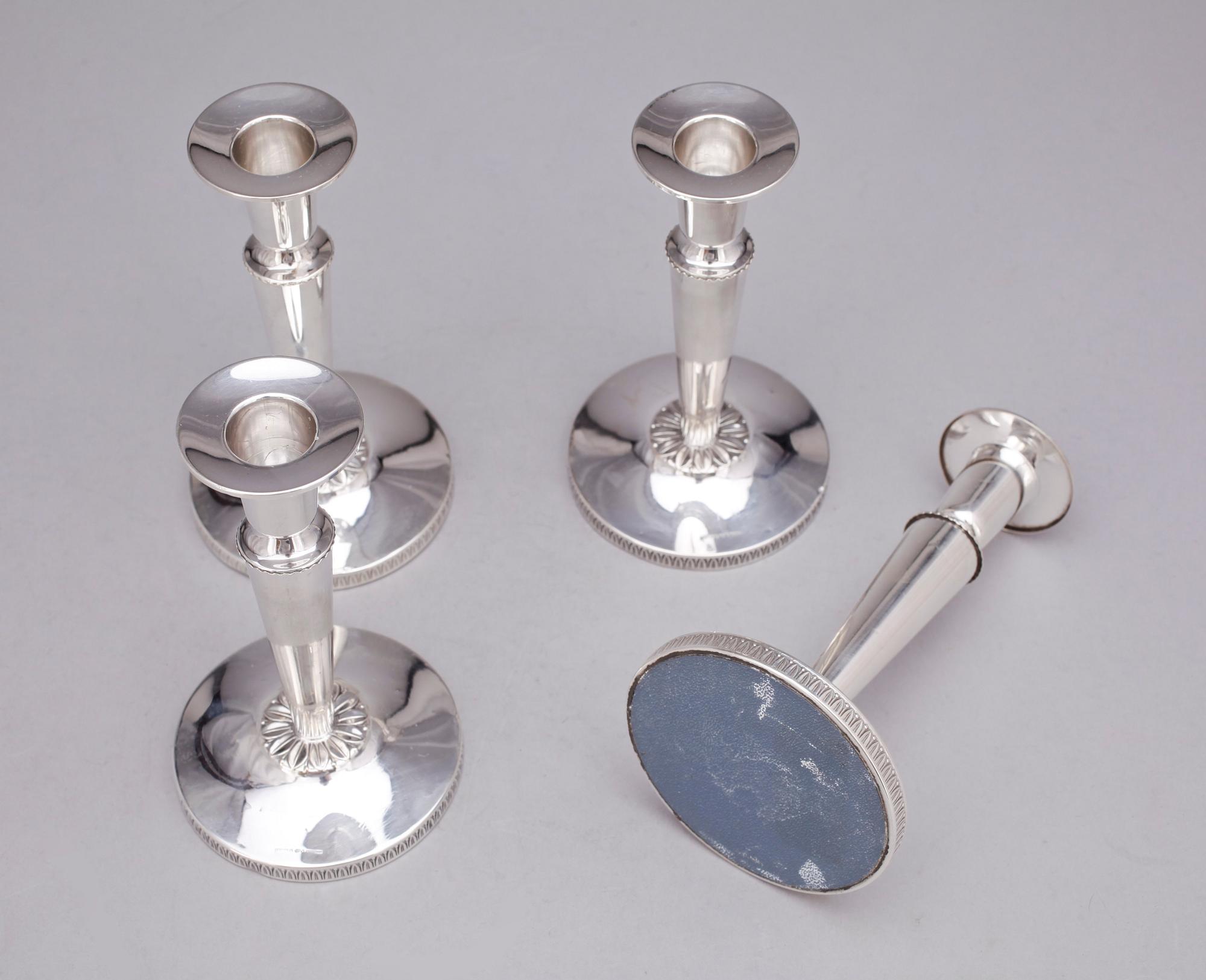 LJUSSTAKAR, 2 par, silver, empirstil, bl a Ceson Guldvaru AB, Göteborg, 1900-tal.