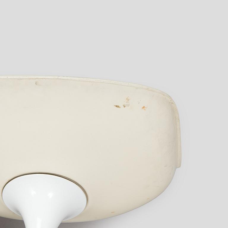 Eero Saarinen, A 'Tulip' furniture set, table with eight chairs, Knoll International, 1970s.