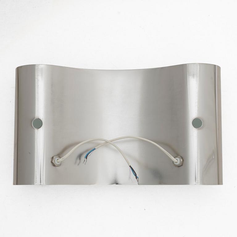 Tobia Scarpa, a 'Foglio' wall lamp, Flos.
