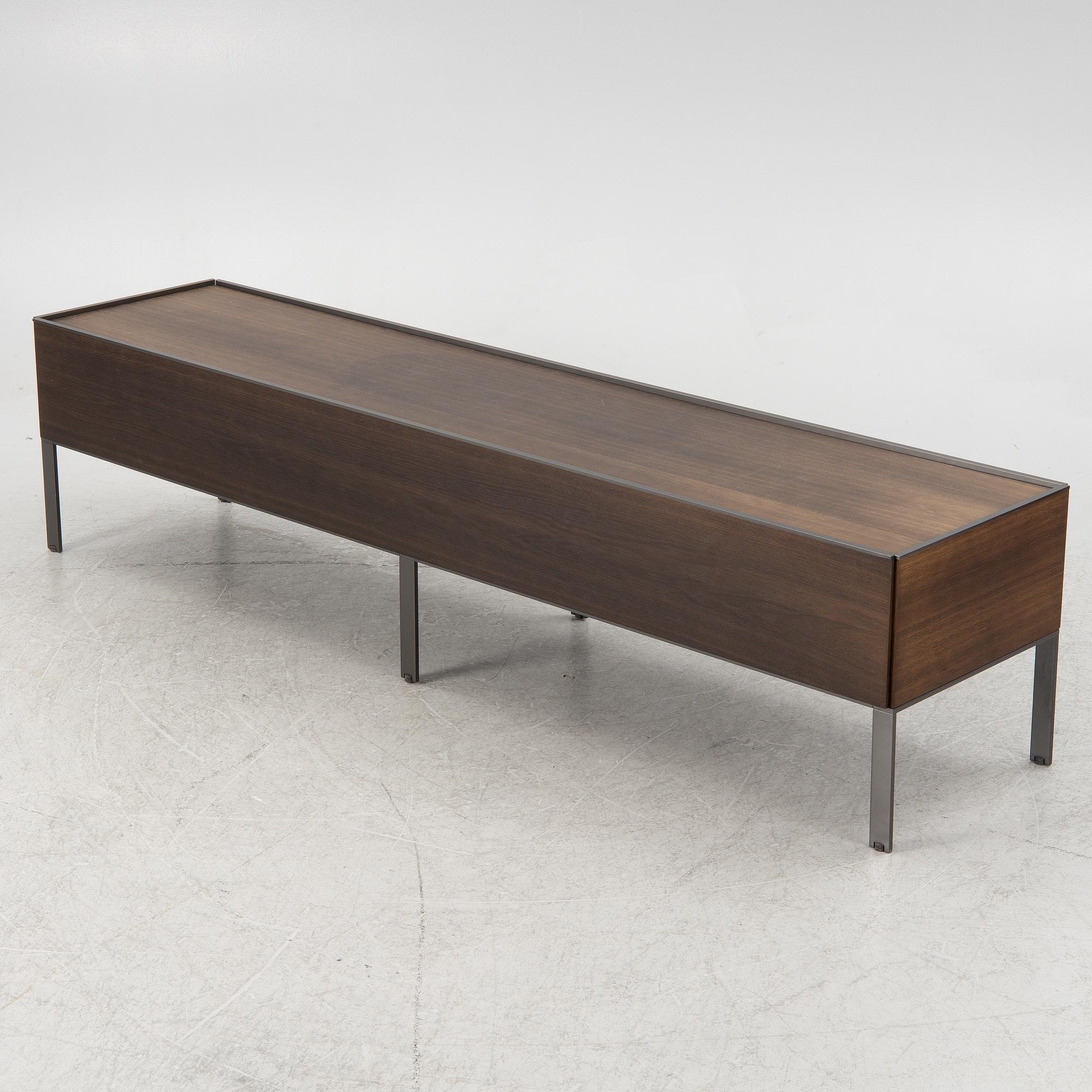 Sideboard, Minotti, samtida.