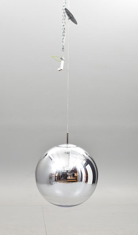 TAKLAMPA, polycarbonat, "Mirror ball" Tom Dixon. 2000-tal. H/Diam 50.