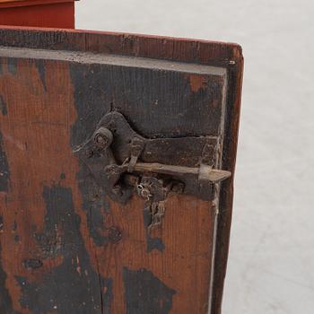 An 18th century cabinet.