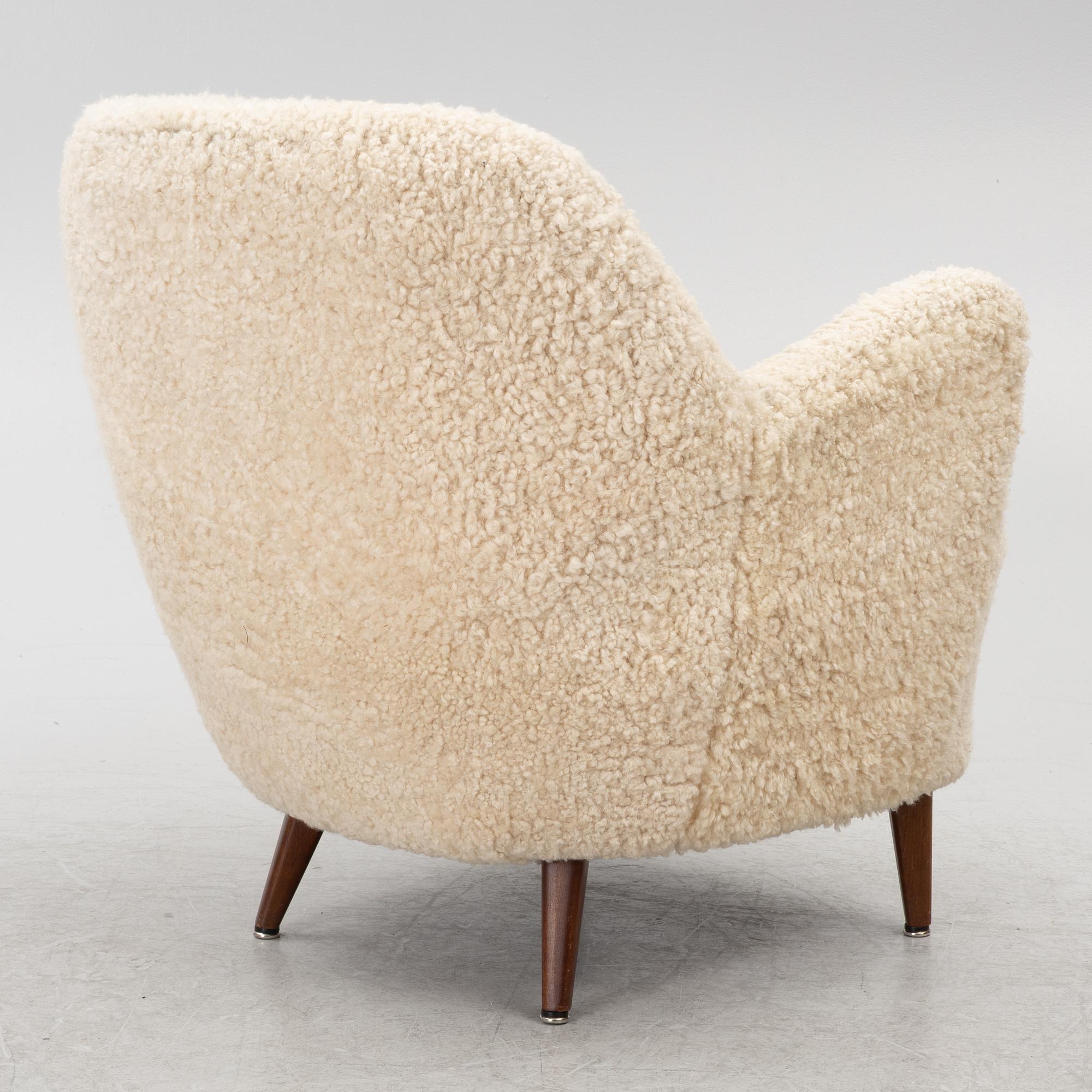 Armchair, mid-20th century.