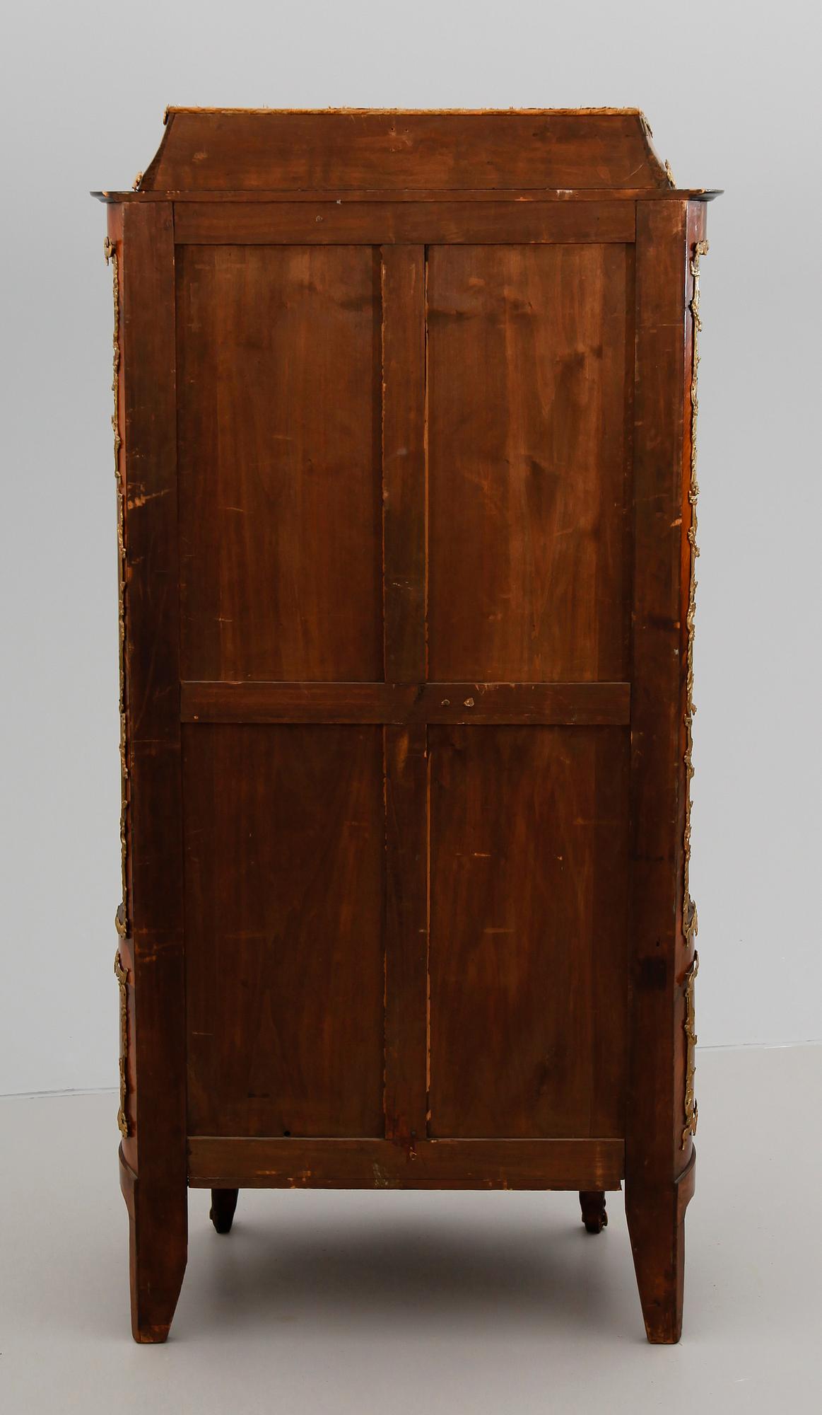 VITRINSKÅP, Frankrike, 1800-tal.