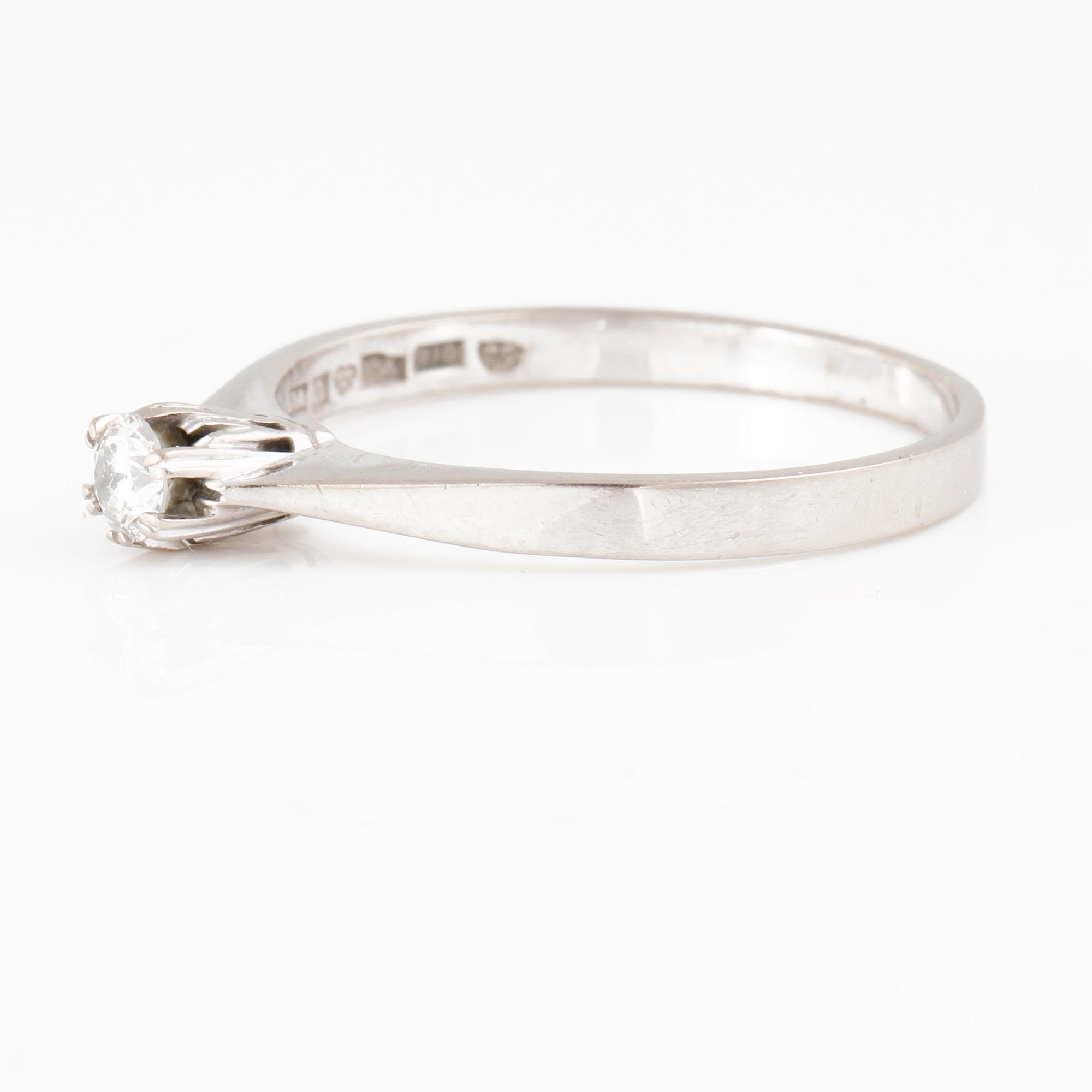 RING, med briljantslipad diamant, 0.19 ct.