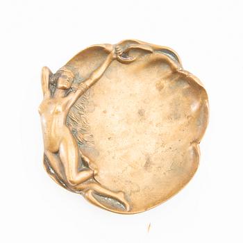 Ashtray Jugend stamped JLH (possibly JL Hultman) bronze early 1900s.