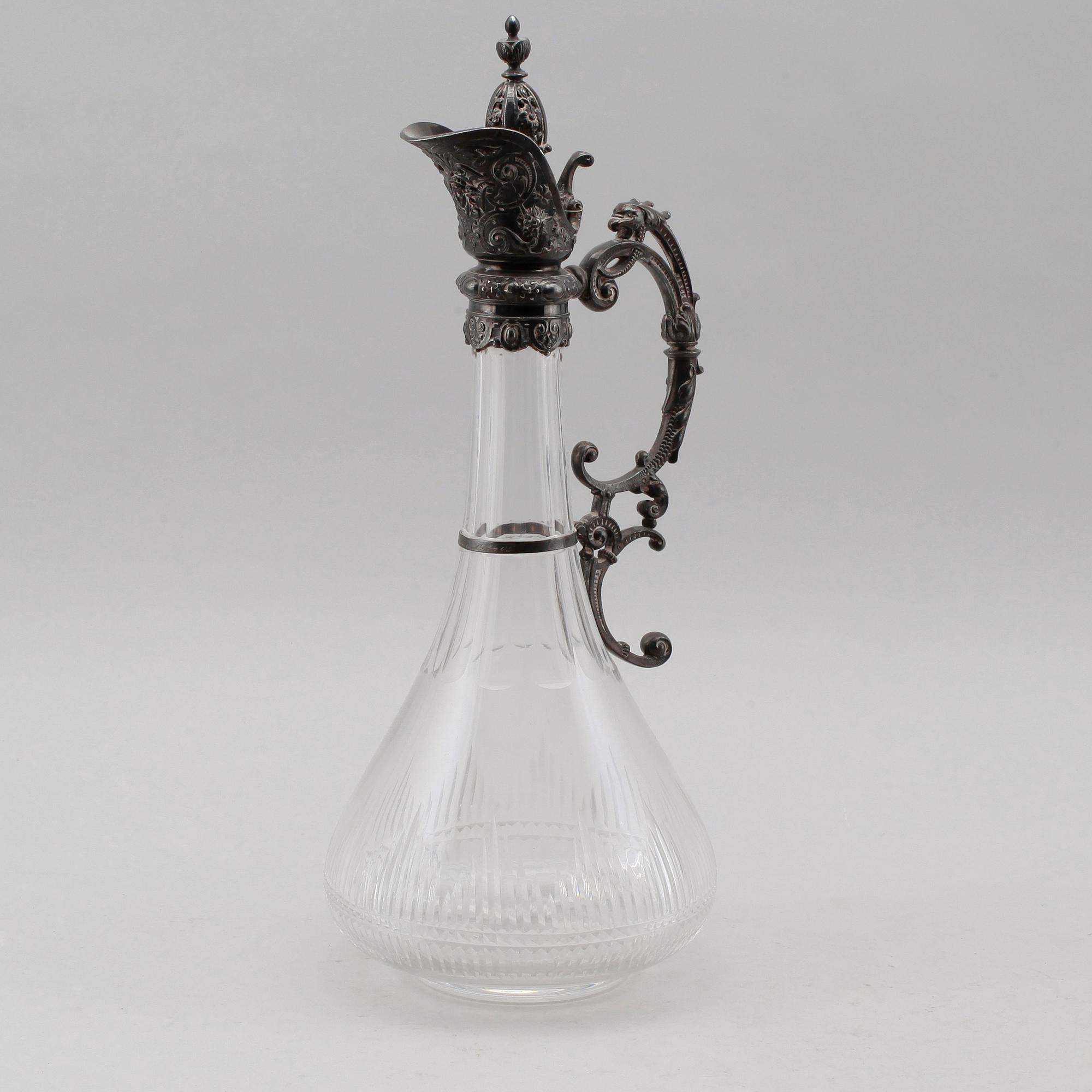 VINKARAFF, glas och metall, omkring år 1900.