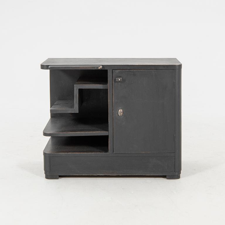 Side table, first half of the 20th century.
