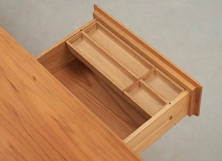 SKRIVBORD, "Large Executive Desk", Florence Knoll, Knoll International, NK:s verkstäder i Nyköping, 1964.