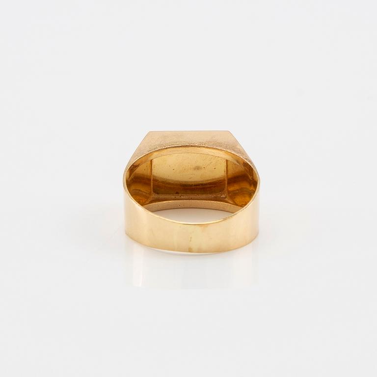 Cocktail ring 18K gold, Alton Falköping 1969.