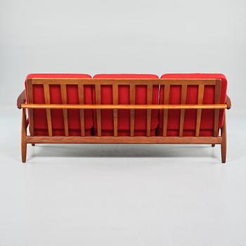 SOFFA, "GE-240"/"Cigarren", Hans J Wegner, Danmark.