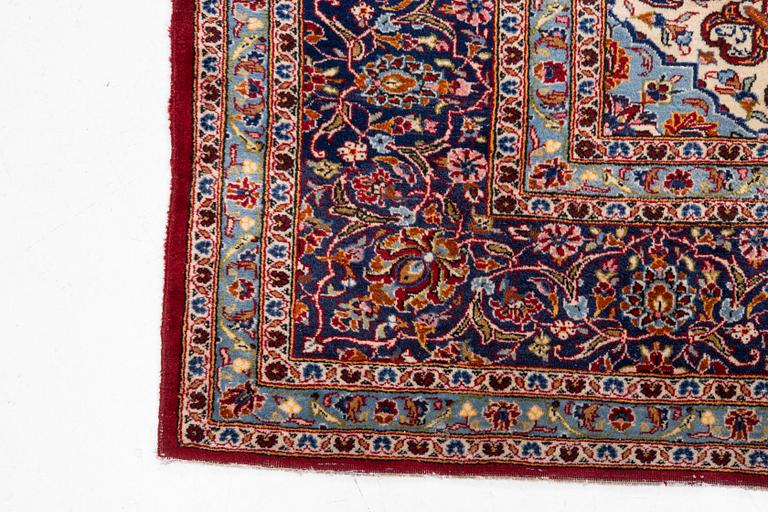 Rug, Keshan, 363 x 300 cm.