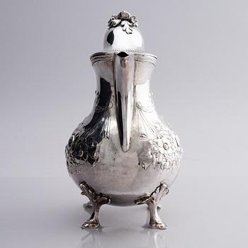 A Swedish 18th century silver coffee-pot, mark of Stephan Halling, Örebro 1778.