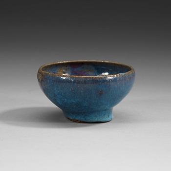 1273. A Jun glazed bowl, Song dynasty (960-1279).