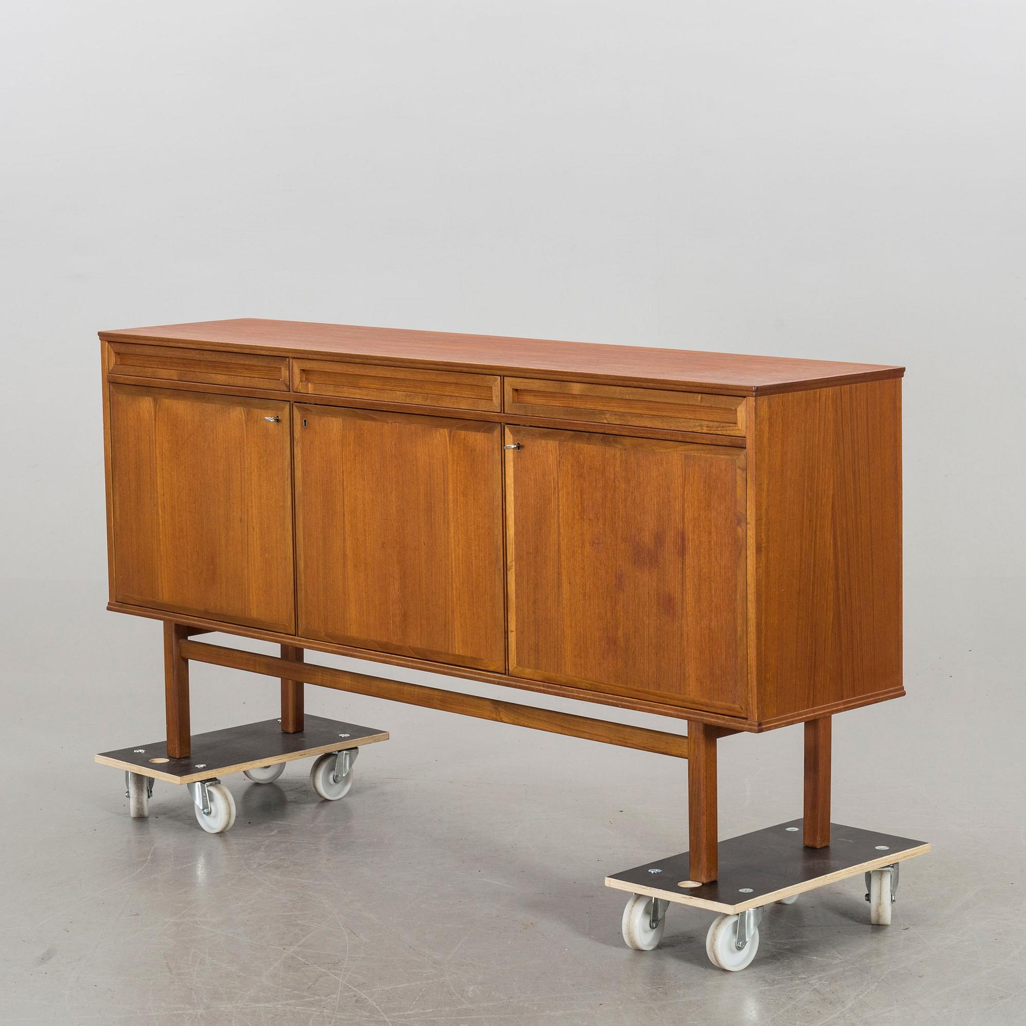 SIDEBOARD, teak, 1900-talets mitt.