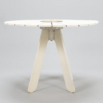 ALVAR AALTO, a late 20th century 'Aurinko' (Sun-series), garden table for Artek.