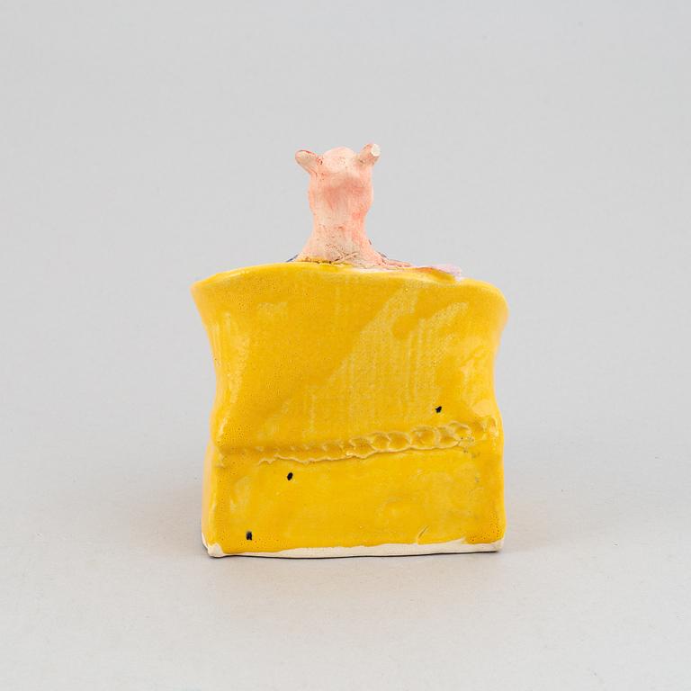 Ulrica Hydman-Vallien, keramik
3 delar, signerade.