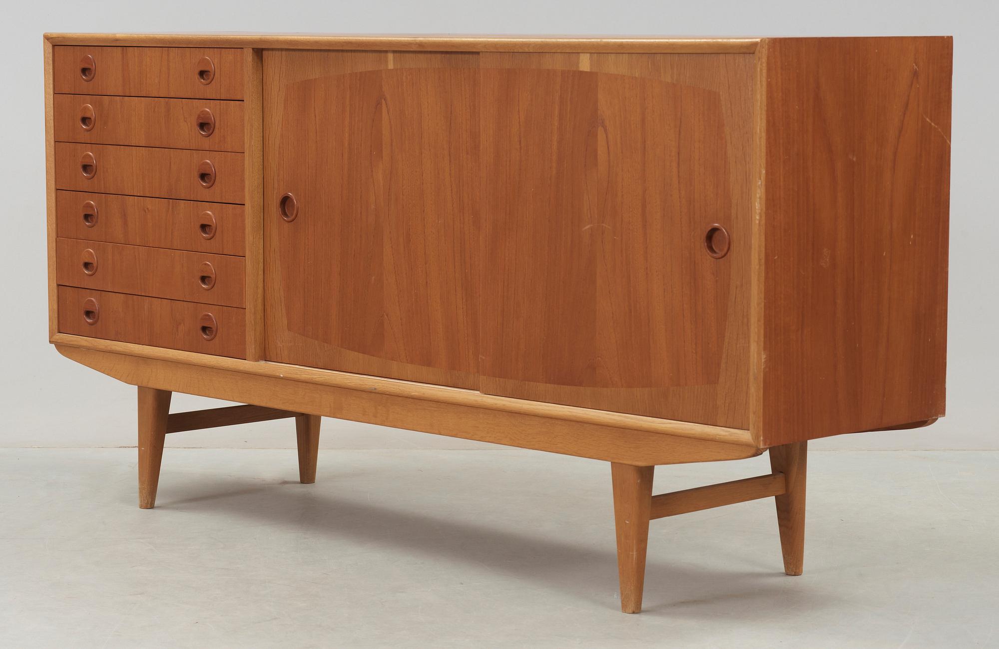 SIDEBOARD, 1950-tal.
