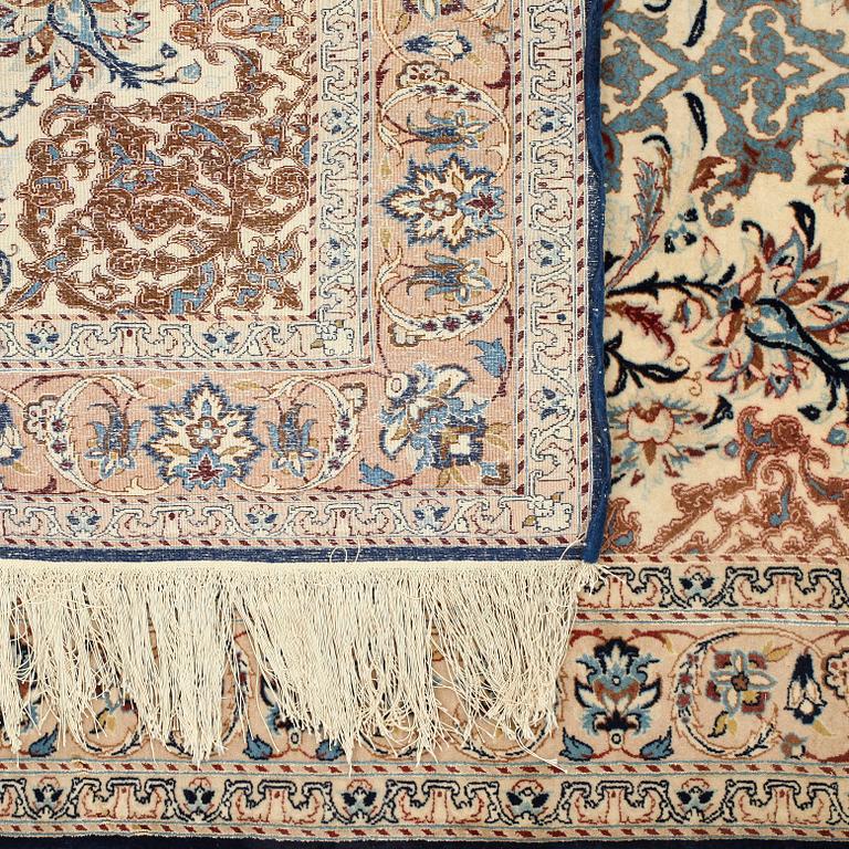 MATTA, old, Nain, korkull, silkesinslag, ca 146x110.