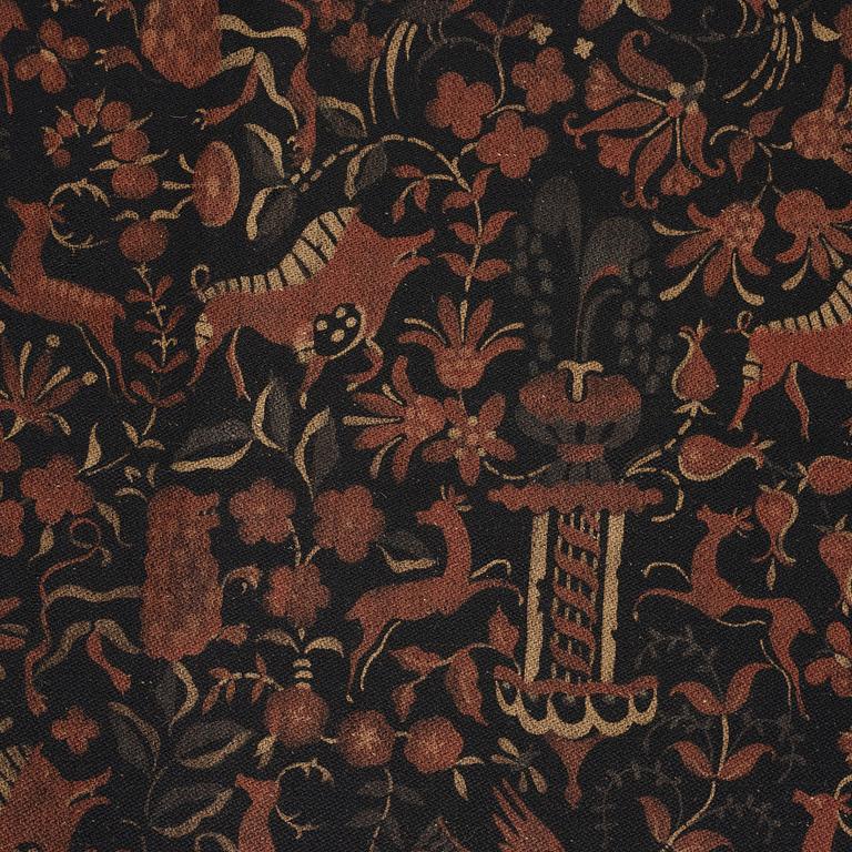 TEXTIL.  Tryck på ylle. 301,5 x 150 cm. Stämpelmärkt à tergo: Halla 1925.