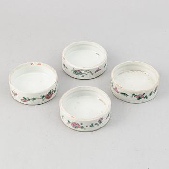 A group of chinese porcelain, 7 pieces, mostly late Qing dynasty and and 18th Century famille rose plate.