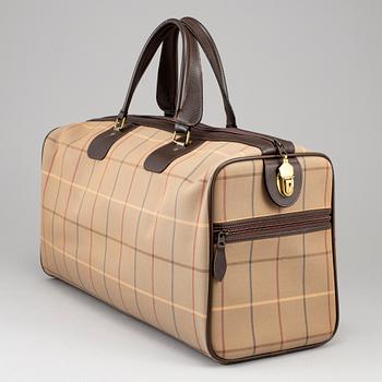 BURBERRY, a 'Carry on' weekendbag.