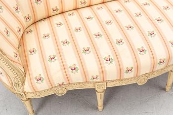 Soffgrupp, 3 delar, gustaviansk stil, 1900-talets första hälft.