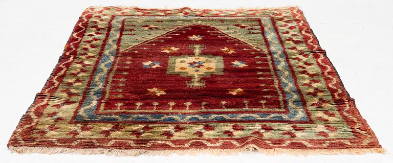 A Tulu rug, central Anatolia, c. 156 x 110 cm.