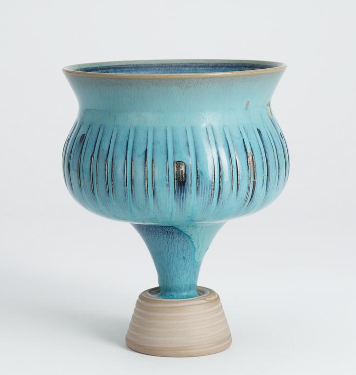 A Wilhelm Kåge 'Farsta spirea' stoneware vase, Gustavsberg studio 1957.