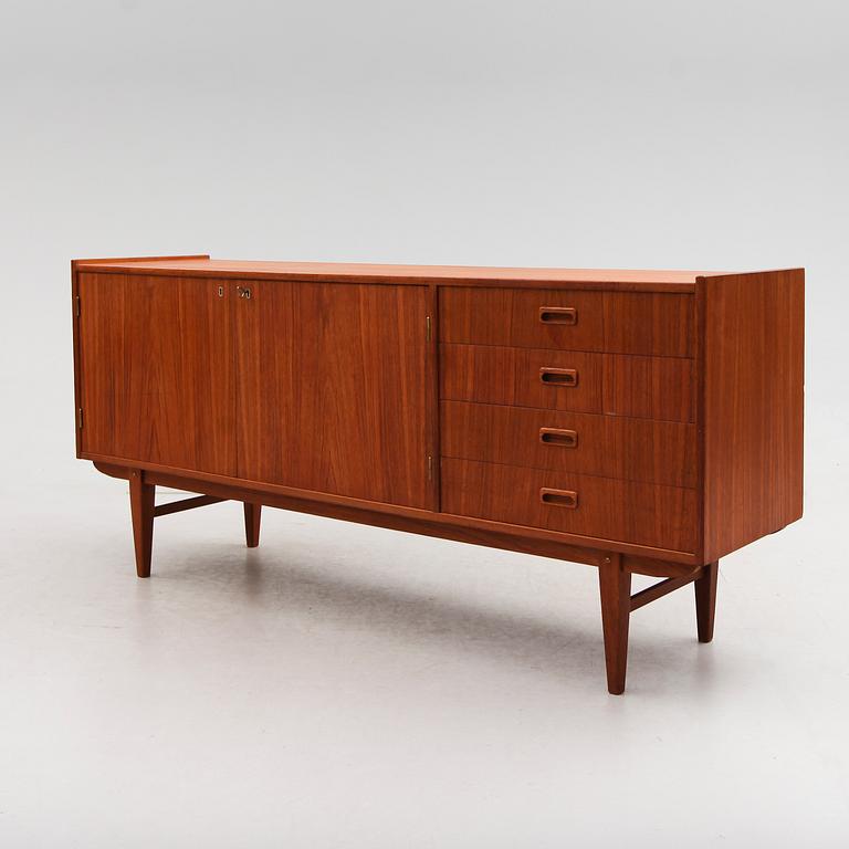 SIDEBOARD, 1900-talets andra hälft.