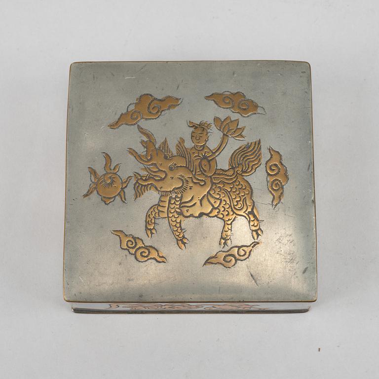 A Chinese pewter food container, Qing dynasty, circa 1900.