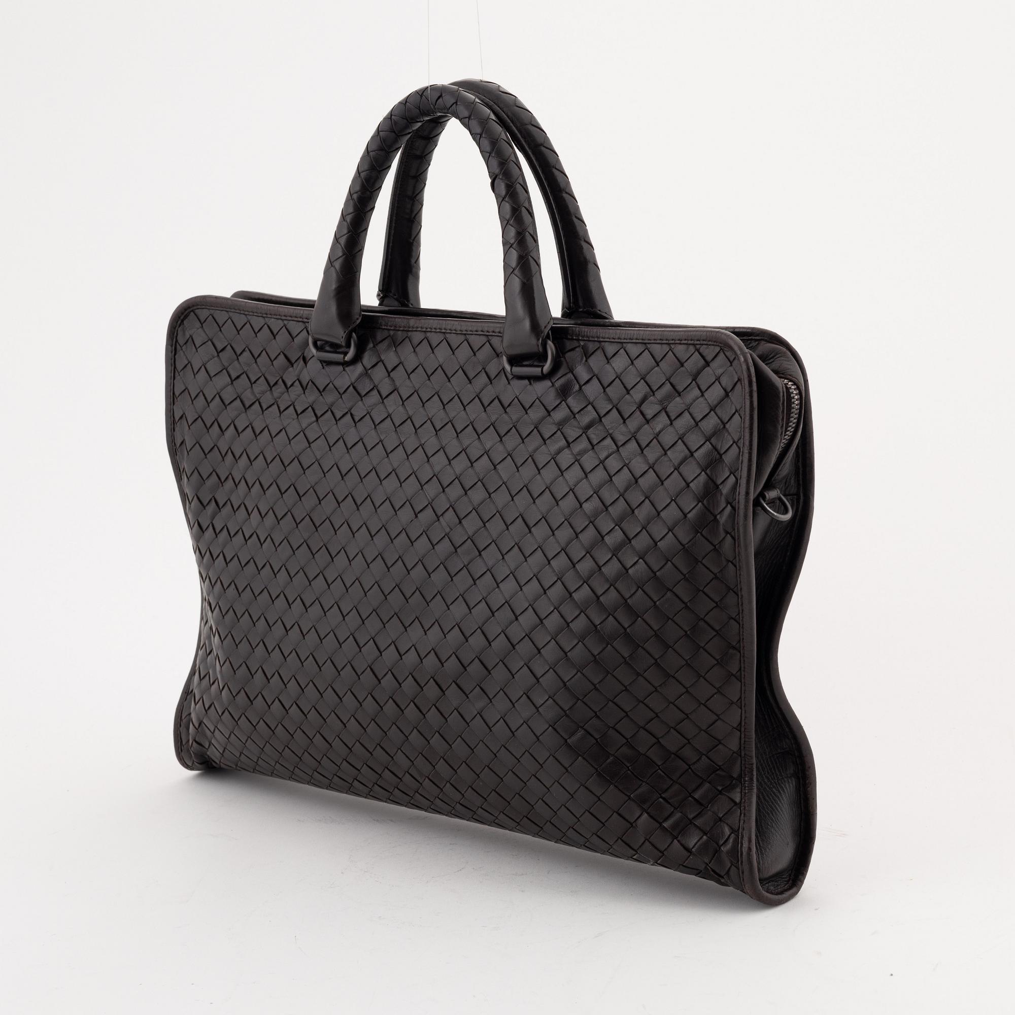 Bottega Veneta, a brown intrecciato leather briefcase.