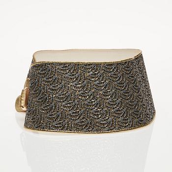 SKÄRP, Yves Saint Laurent.