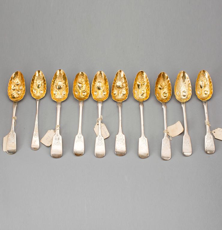 MATSKEDAR, 10 st, silver, mest London och 1800-tal. Tot ca 680 gram.