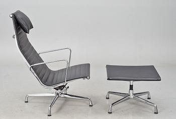 KARMSTOL och FOTPALL, Charles och Ray Eames, Vitra. 2000-tal.