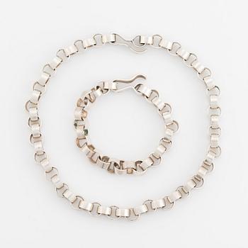 Cecilia Johansson, necklace and bracelet, sterling silver.