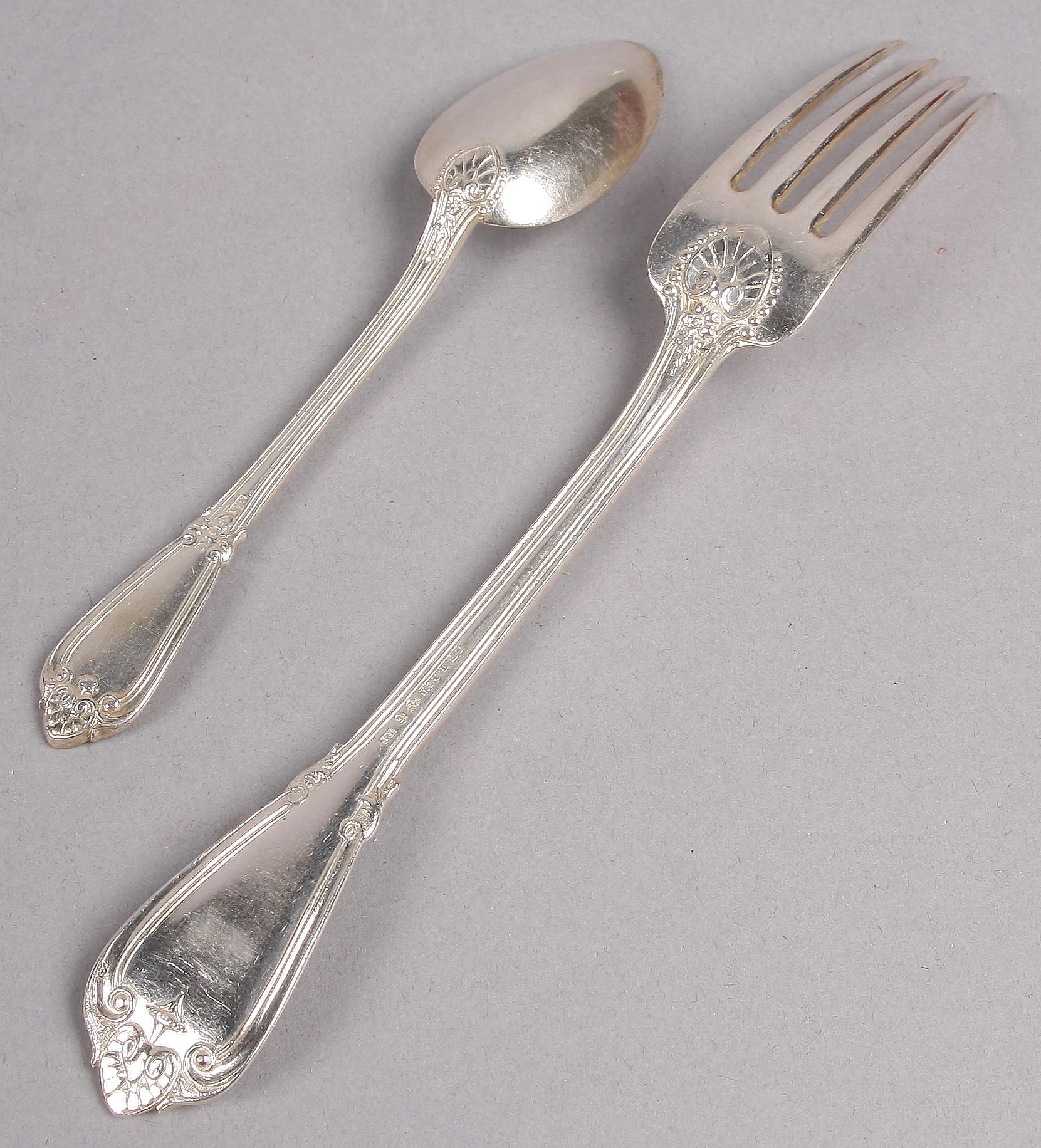 BESTICK, 24 st, silver, "Greque", Carl Andreas Kjernås, Göteborg, 1870-90-tal. Ca 1400 g.