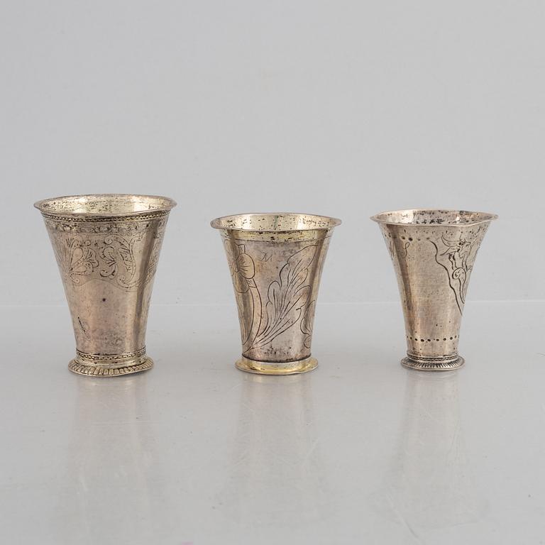 Bägare, 3 st, silver, bl a Sven Nyberg, Varberg 1769.