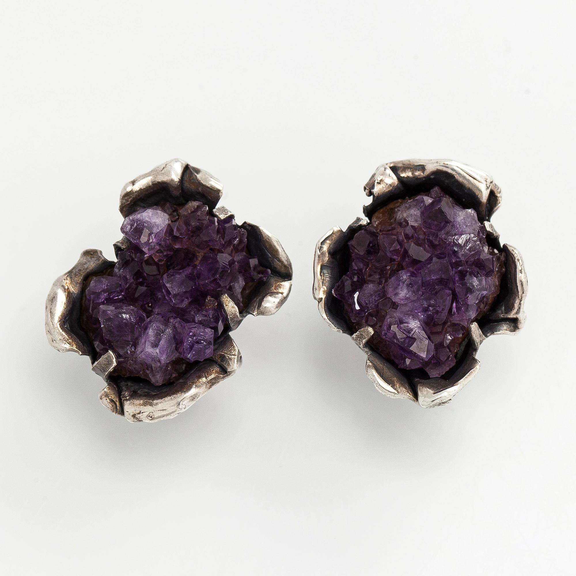 Reino Saastamoinen, örhängen, sterling silver och ametister, 1973.