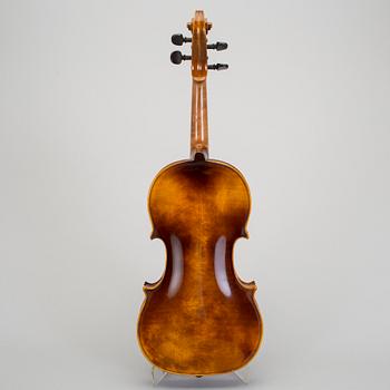 FIOL/VIOLIN, Karl Höfner samt STRÅKE, T.Sugito, 1900-talets fjärde kvartal.