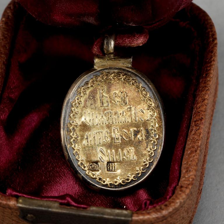 MEDALJONG/IKON, silver, Ryssland omkring 1900. Vikt ca 2 gram.