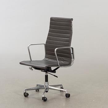 CHARLES & RAY EAMES, Kontorsstol EA 117 Vitra 1900-talets senare del.