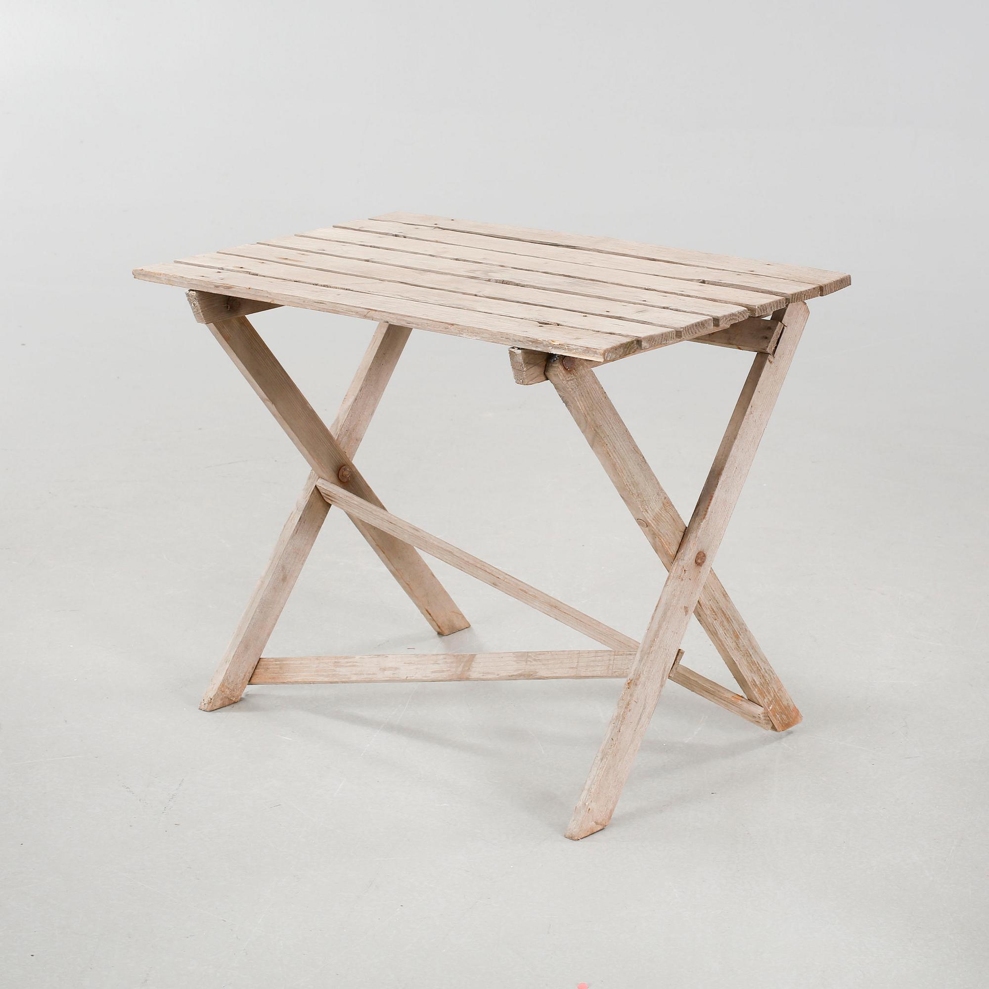 Five pcs children's garden furniture, 20th century.