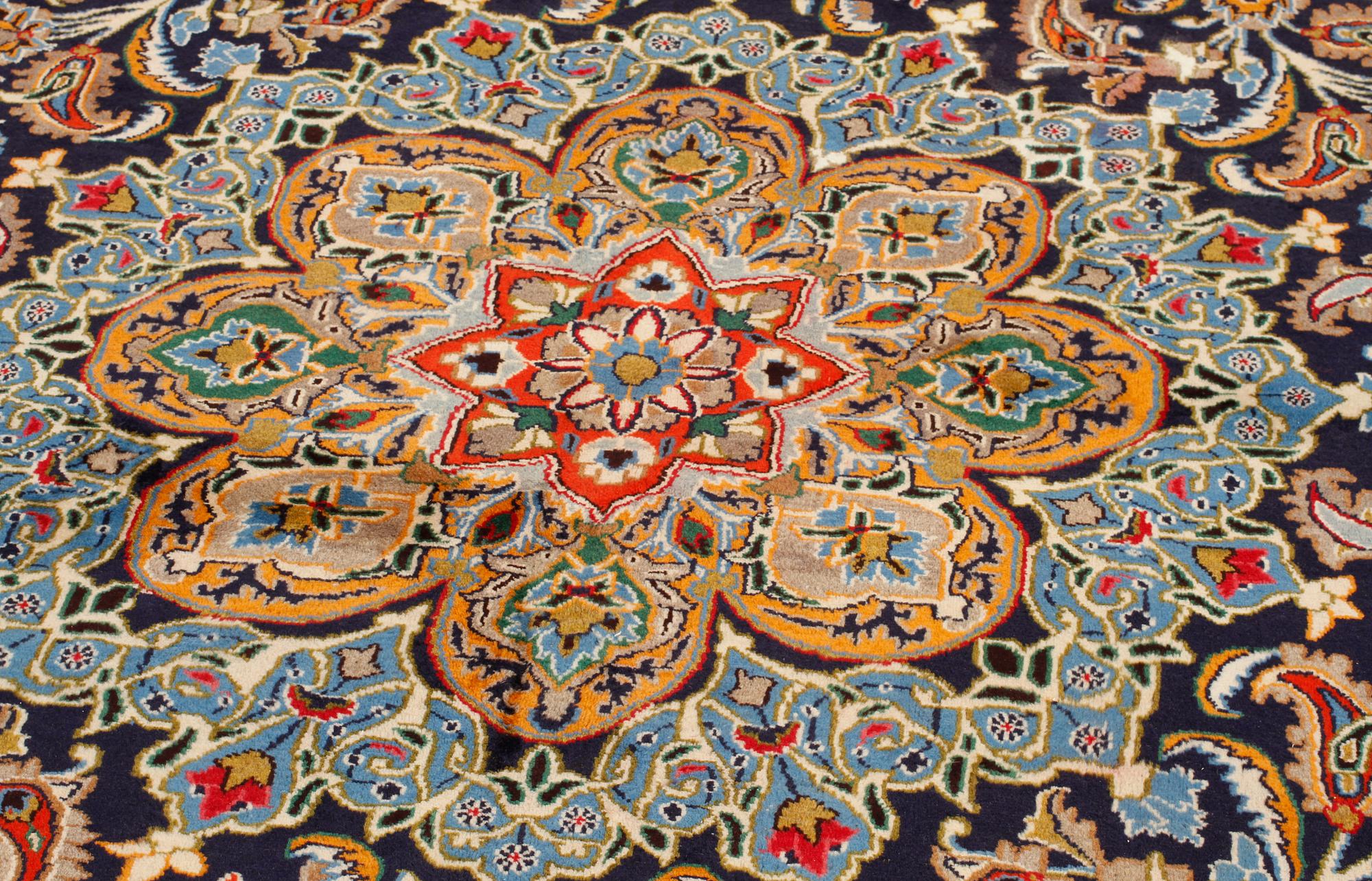 MATTA, Kashmar, modern tillverkning, 385 x 290 cm.