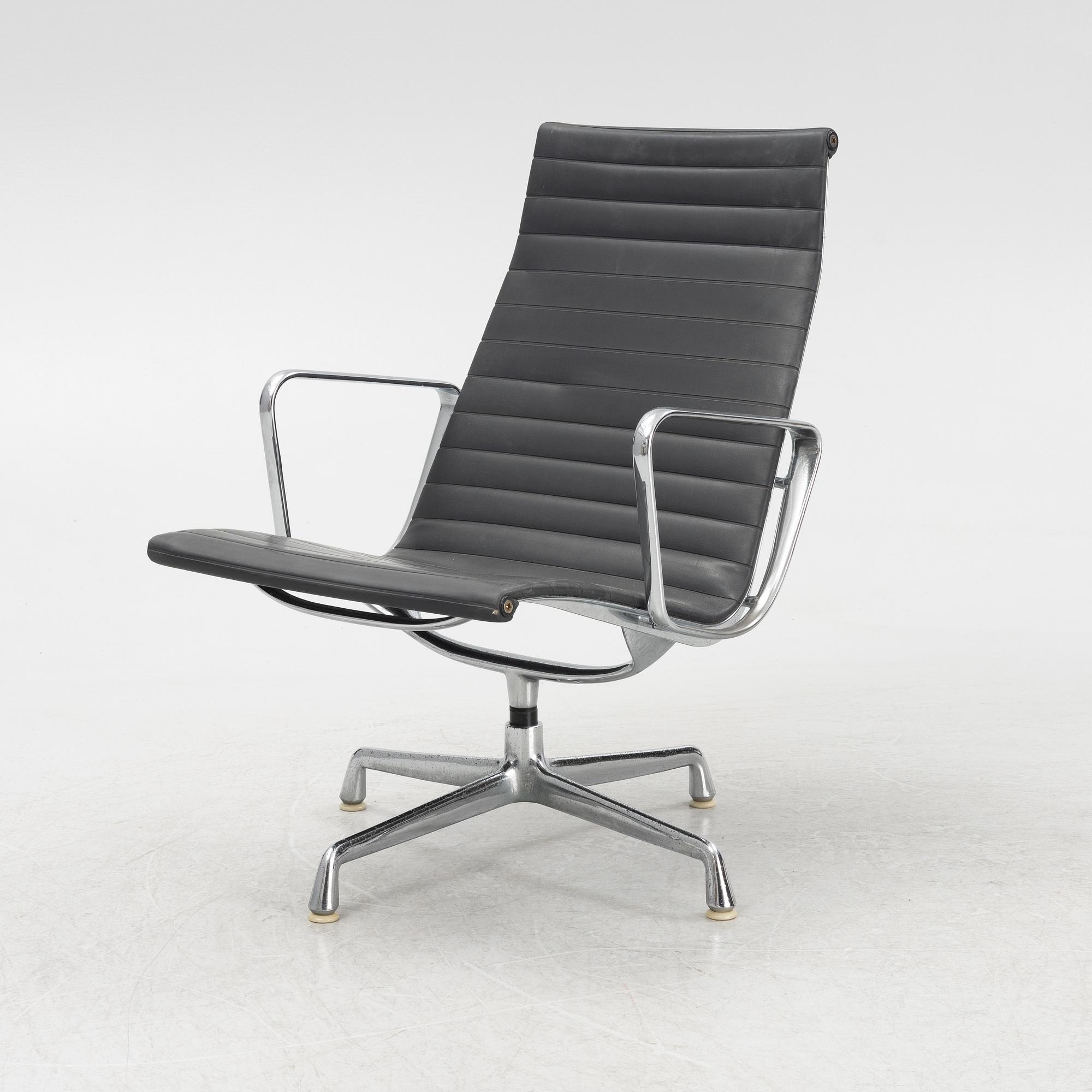 Charles & Ray Eames, a model 'EA 115' office chair, Vitra.