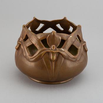 JOSEF EKBERG, ytterfoder, flintgods, Gustavsberg, 1904.