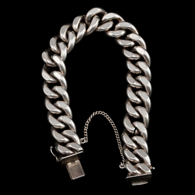 ARMLÄNK, silver, importstämplad, 1900-talets tredje kvartal. Vikt 47 g.