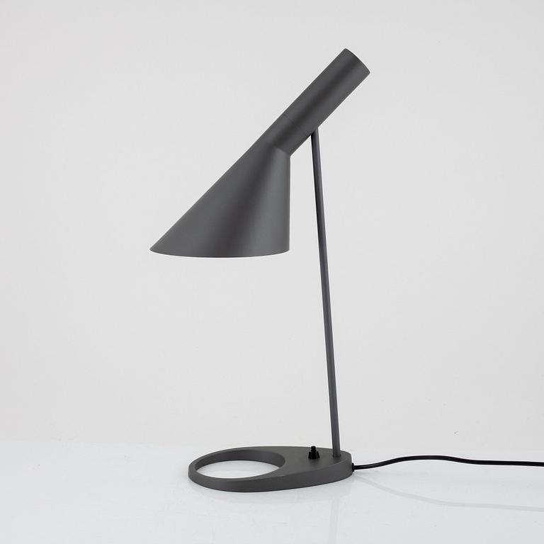 Arne Jacobsen, table lamp, "AJ", Louis Poulsen, Denmark.