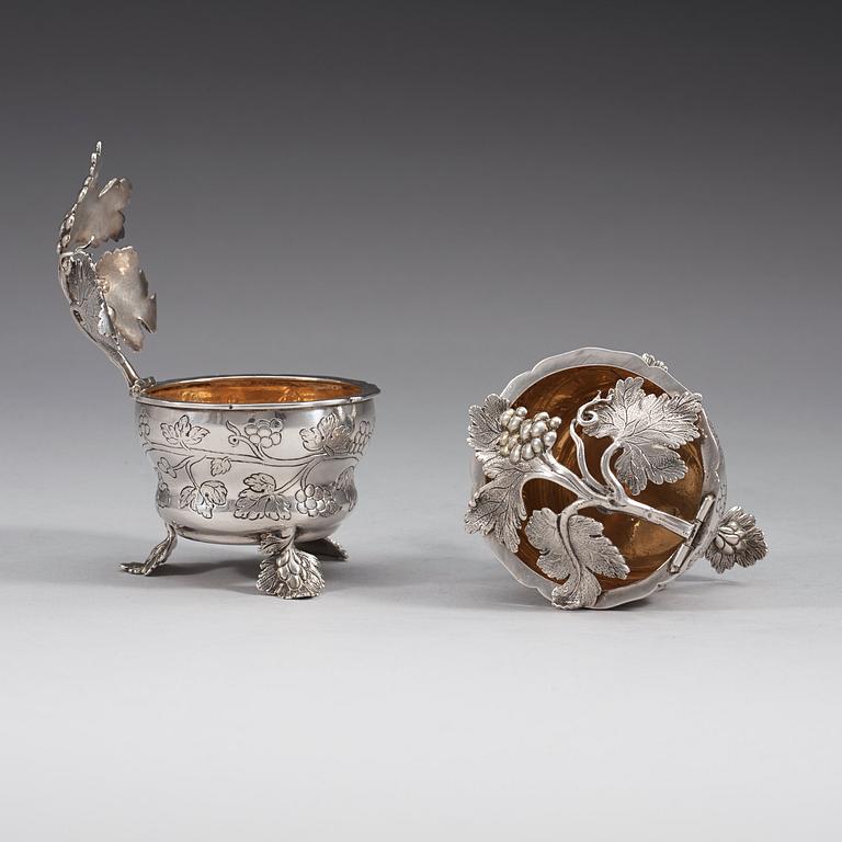 A pair of German 18th century parcel gilt jelly-pots, marks of  Johann Christoph Seelingslow, Magdeburg.