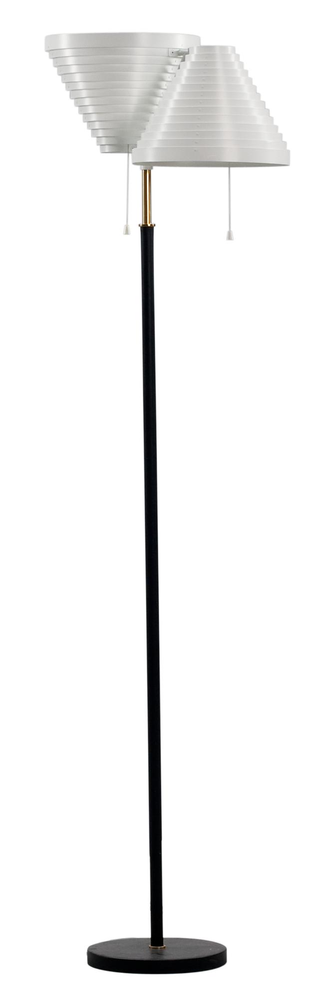 GOLVLAMPA, Alvar Aalto, Artek Finland 1900-talets slut.